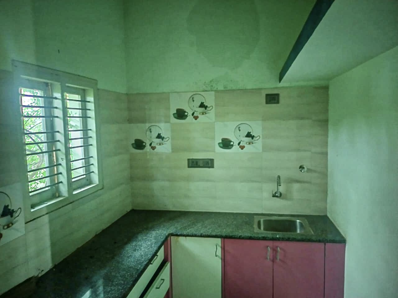 Property Photos 9