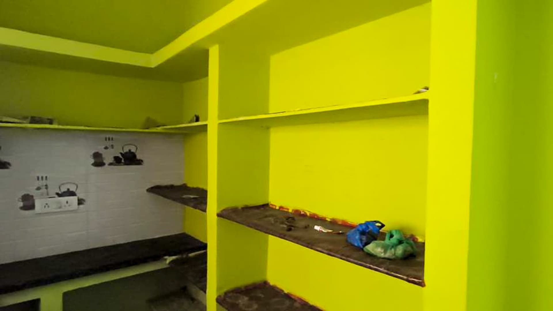 Property Photos 25