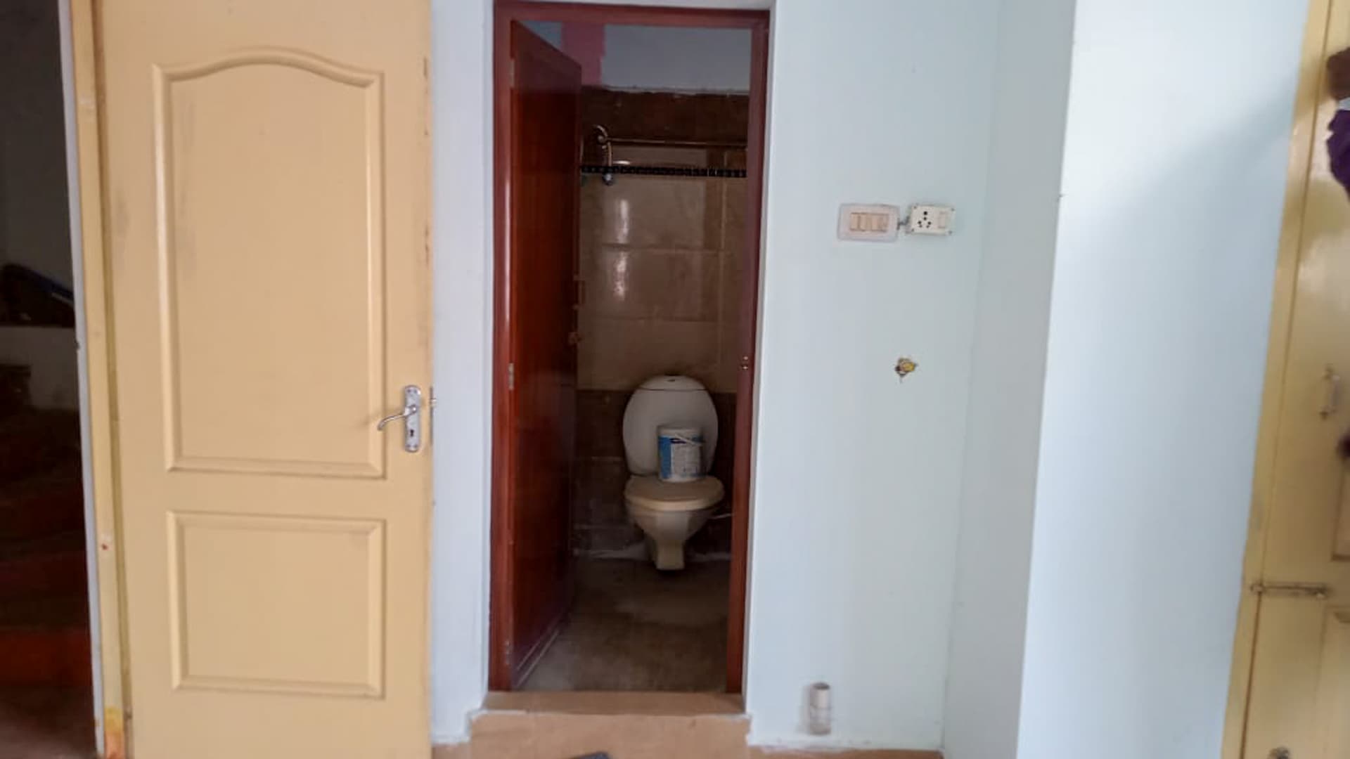 Property Photos 22