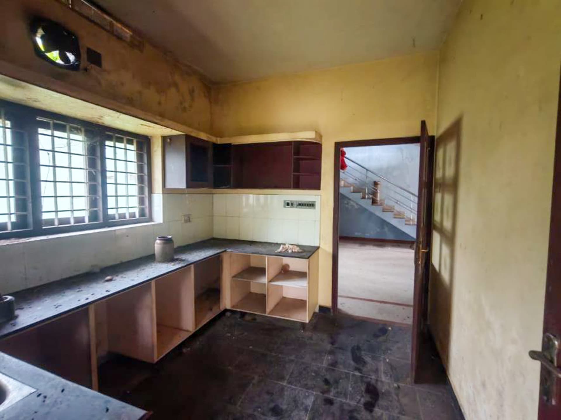 Property Photos 7