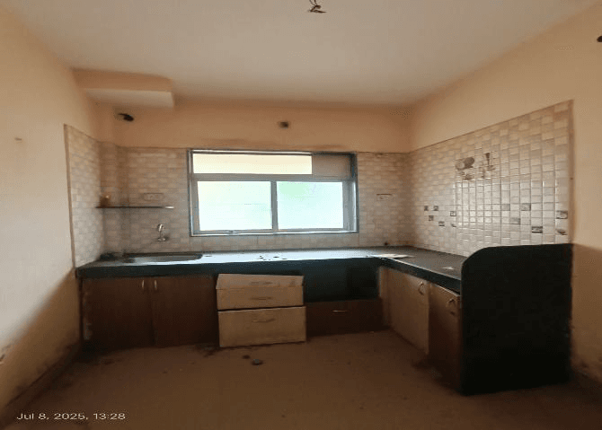 Property Photos 18