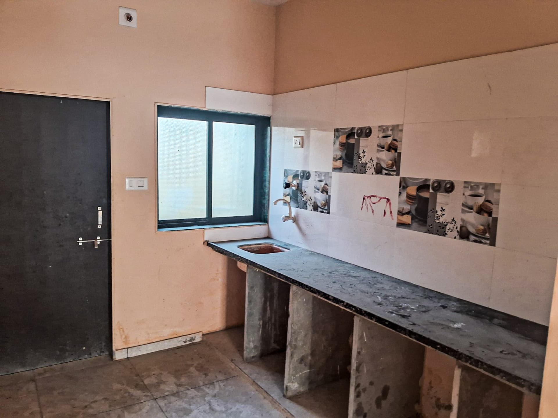 Property Photos 4