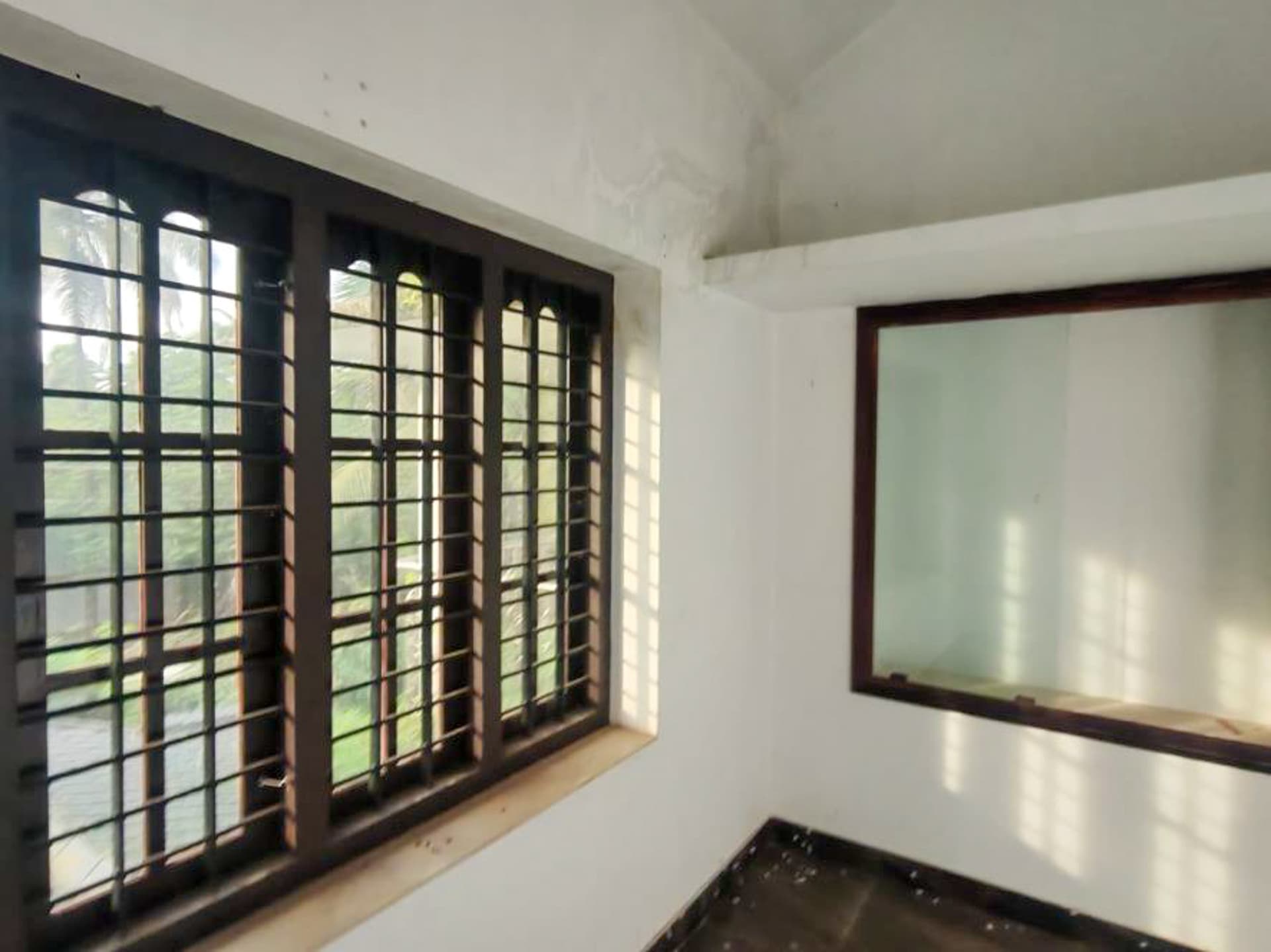 Property Photos 33
