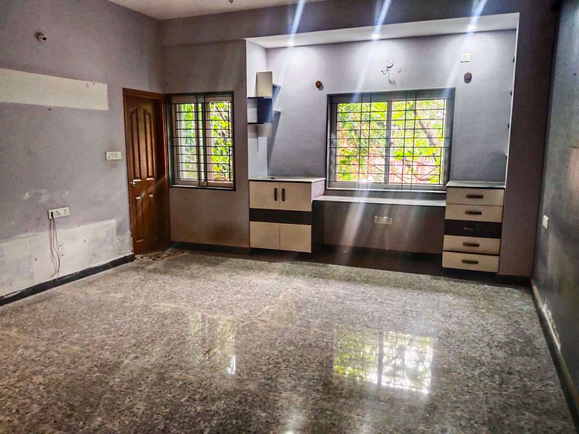 Property Photos 6