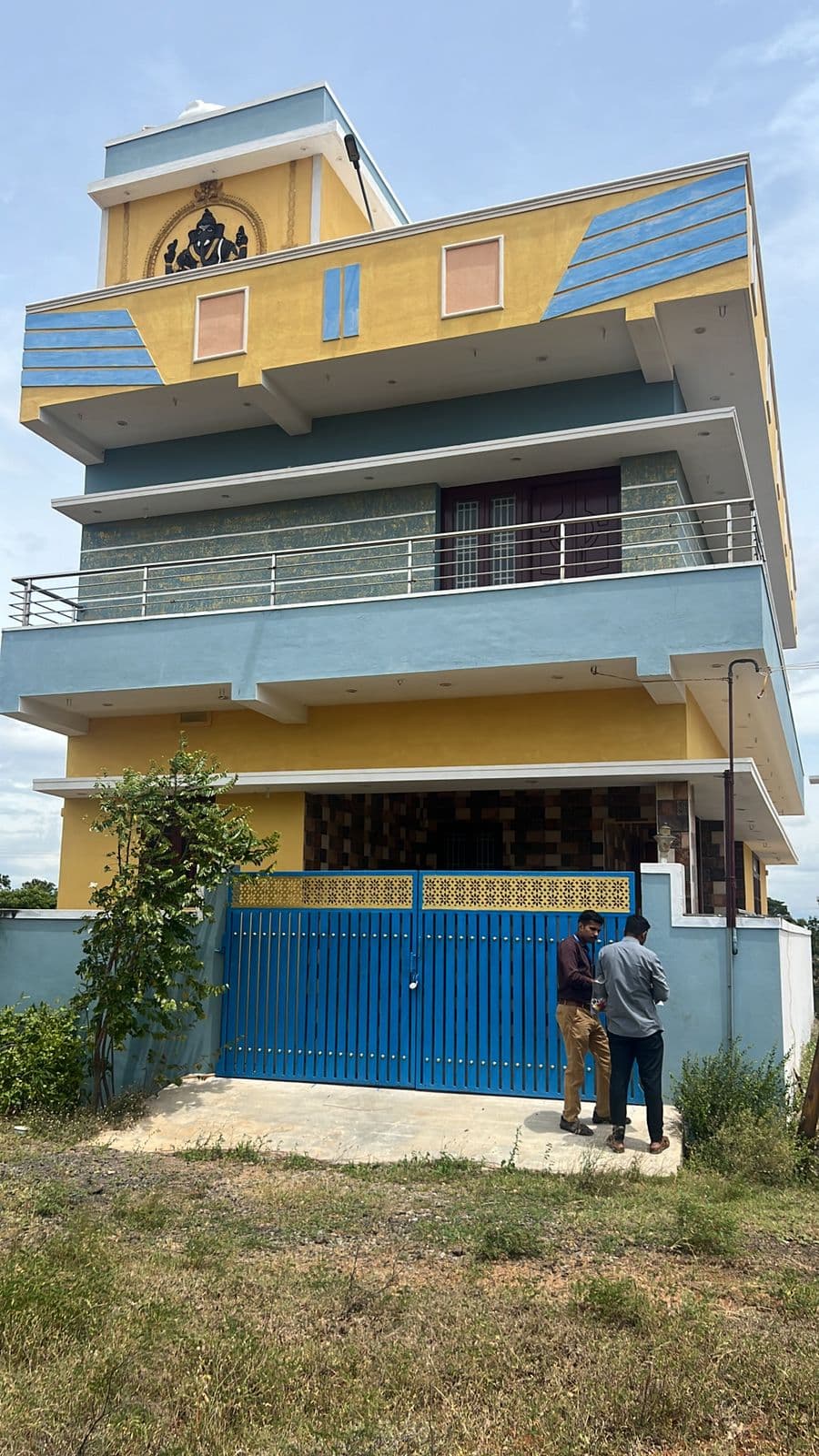 Property Photos 1