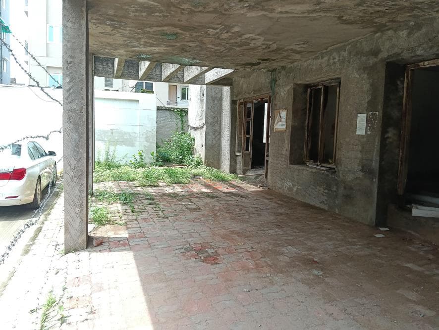 Property Photos 5