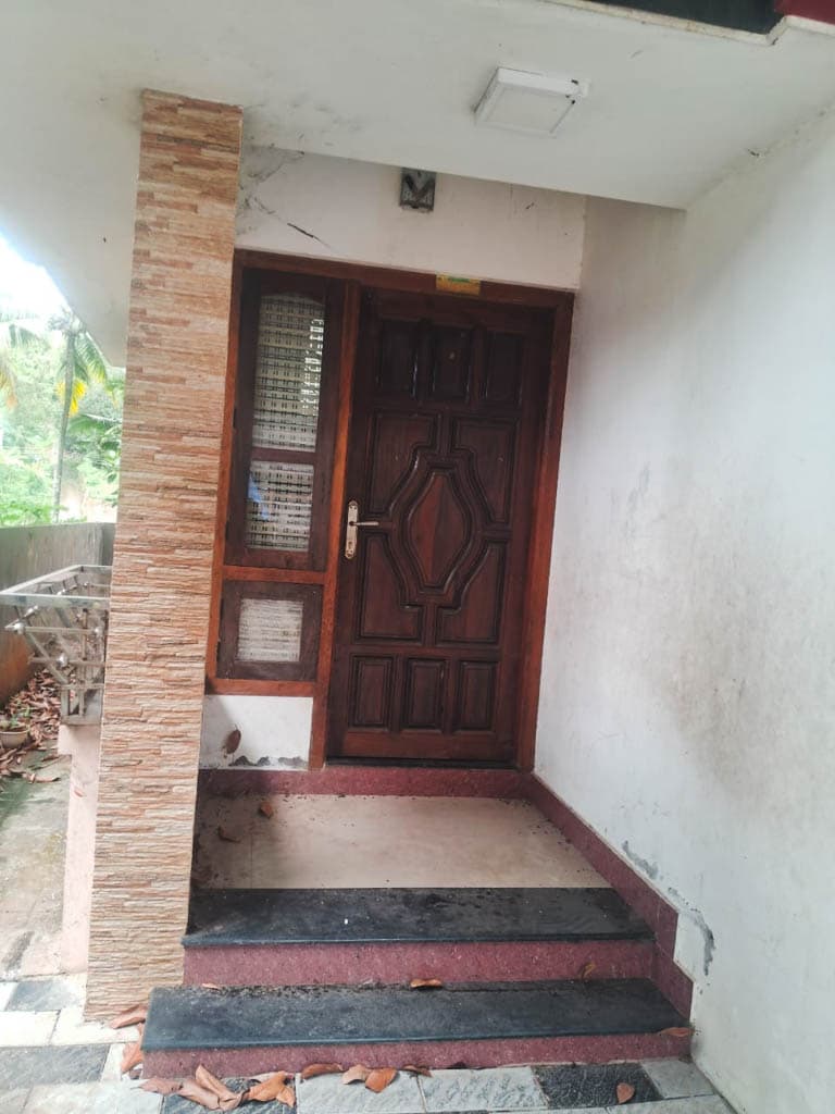 Property Photos 18