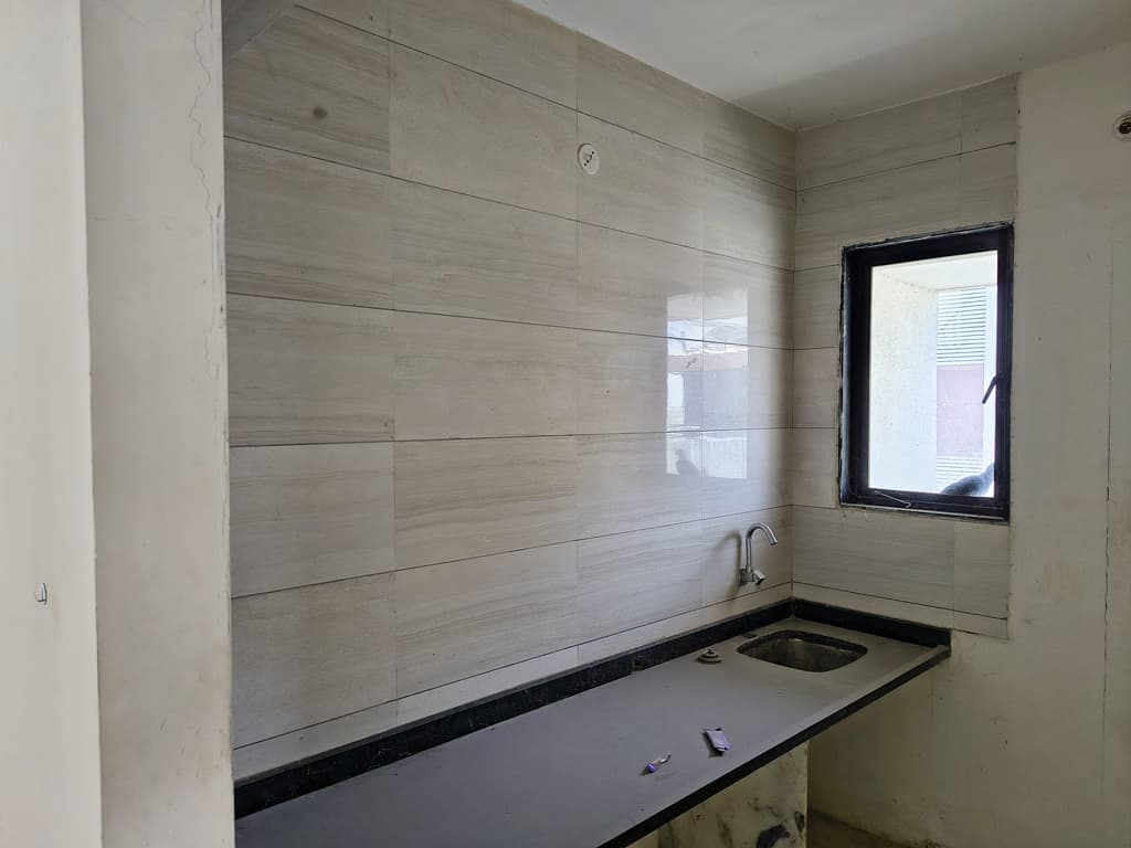 Property Photos 16