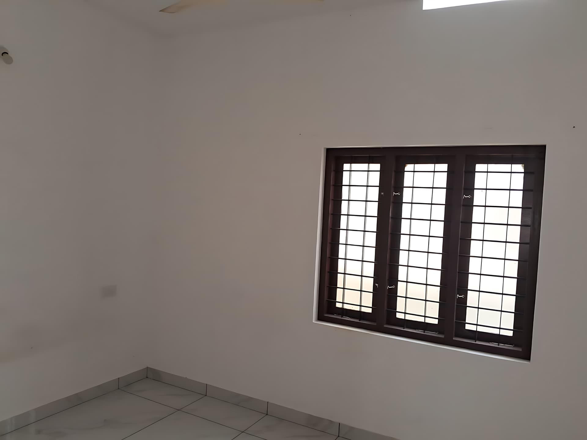 Property Photos 9