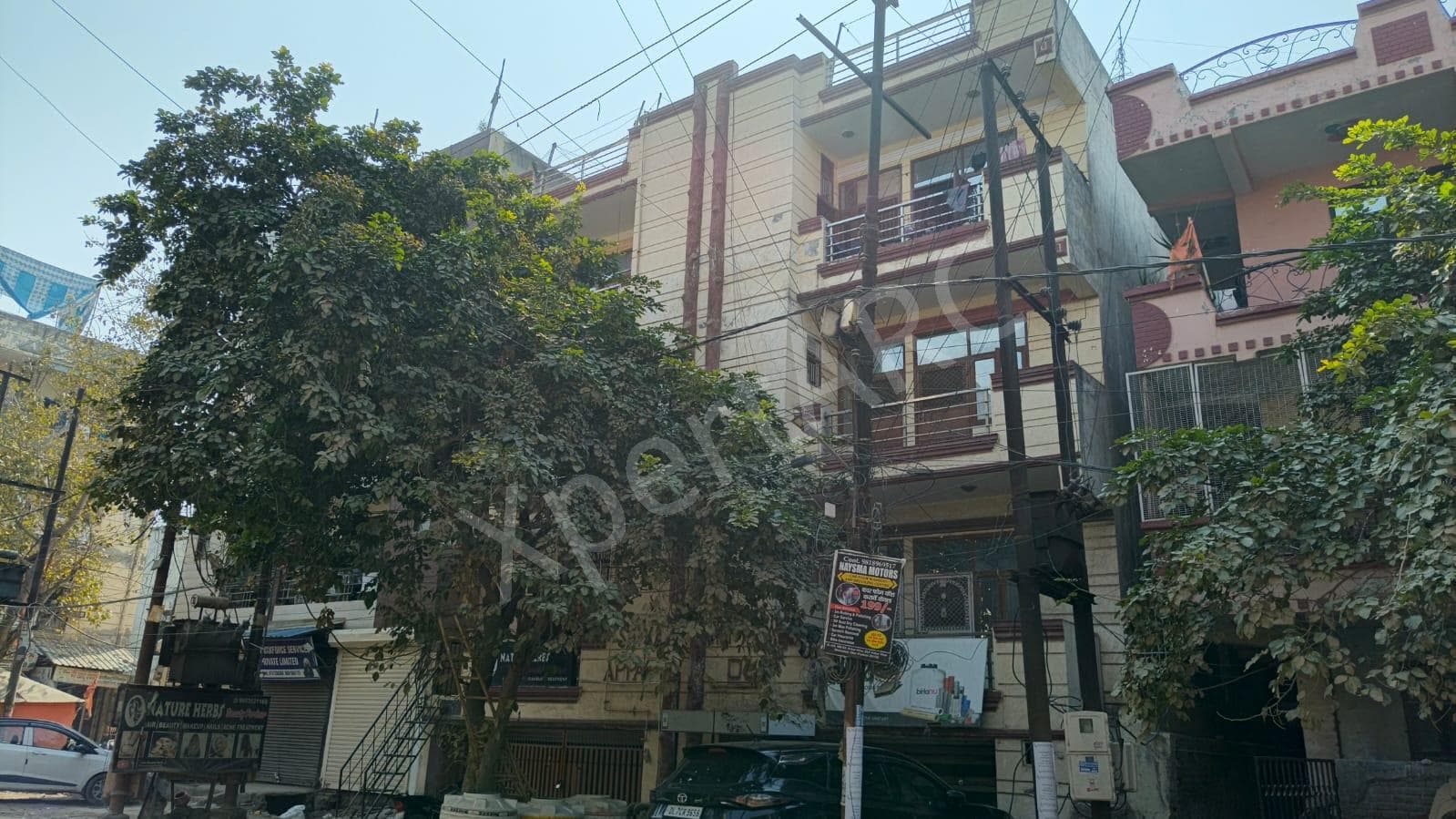 Property Photos 17
