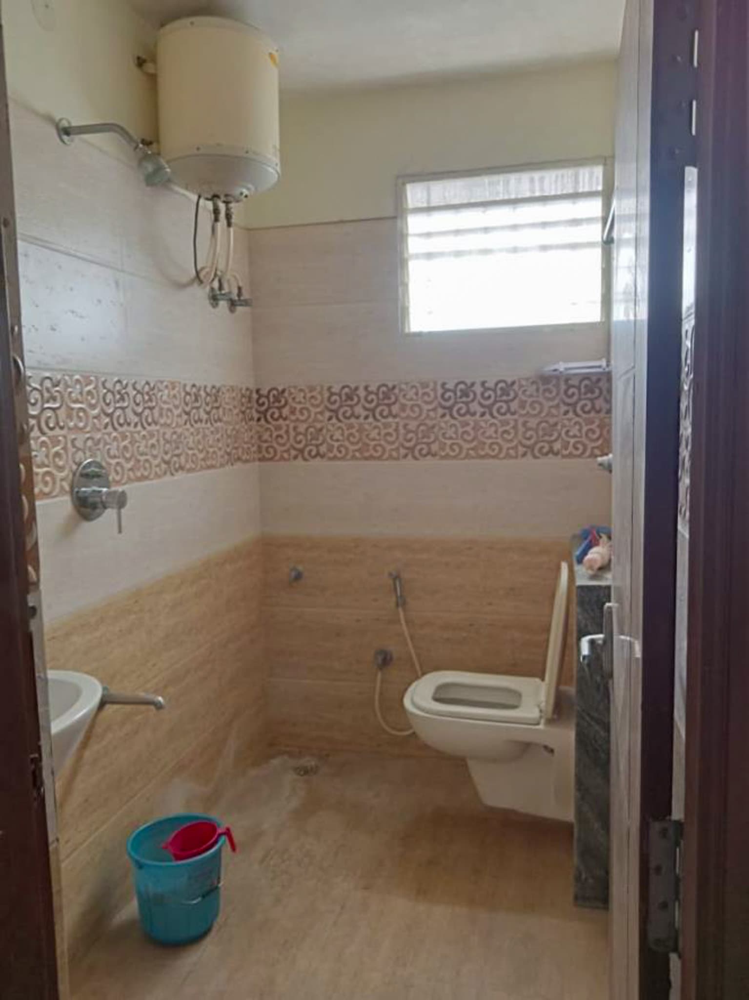 Property Photos 11