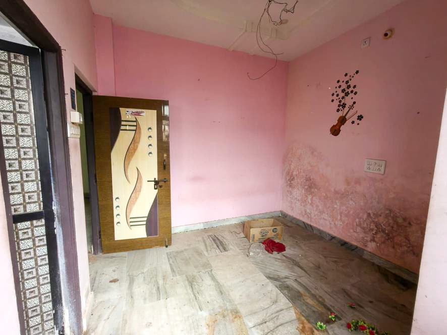 Property Photos 8