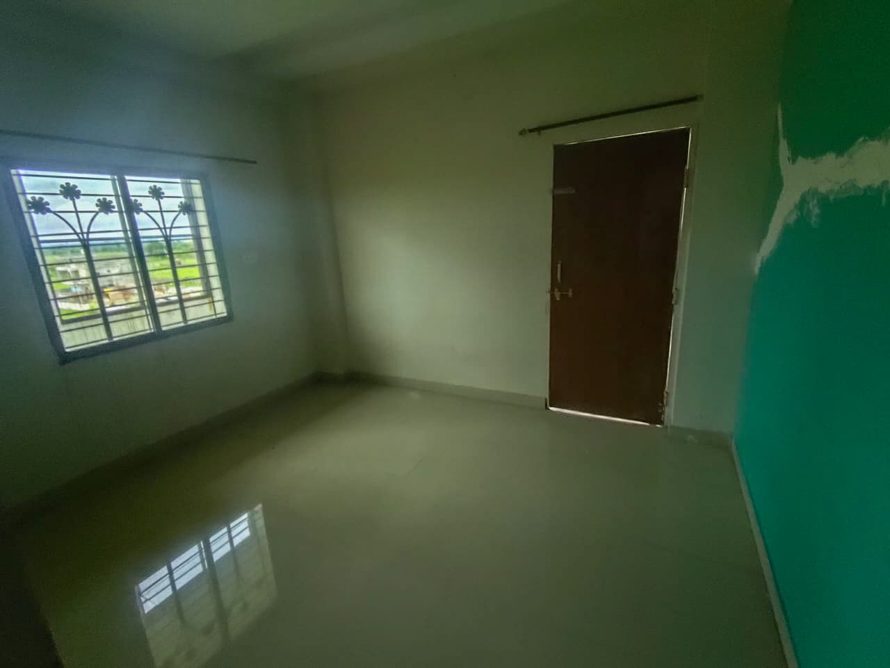 Property Photos 8
