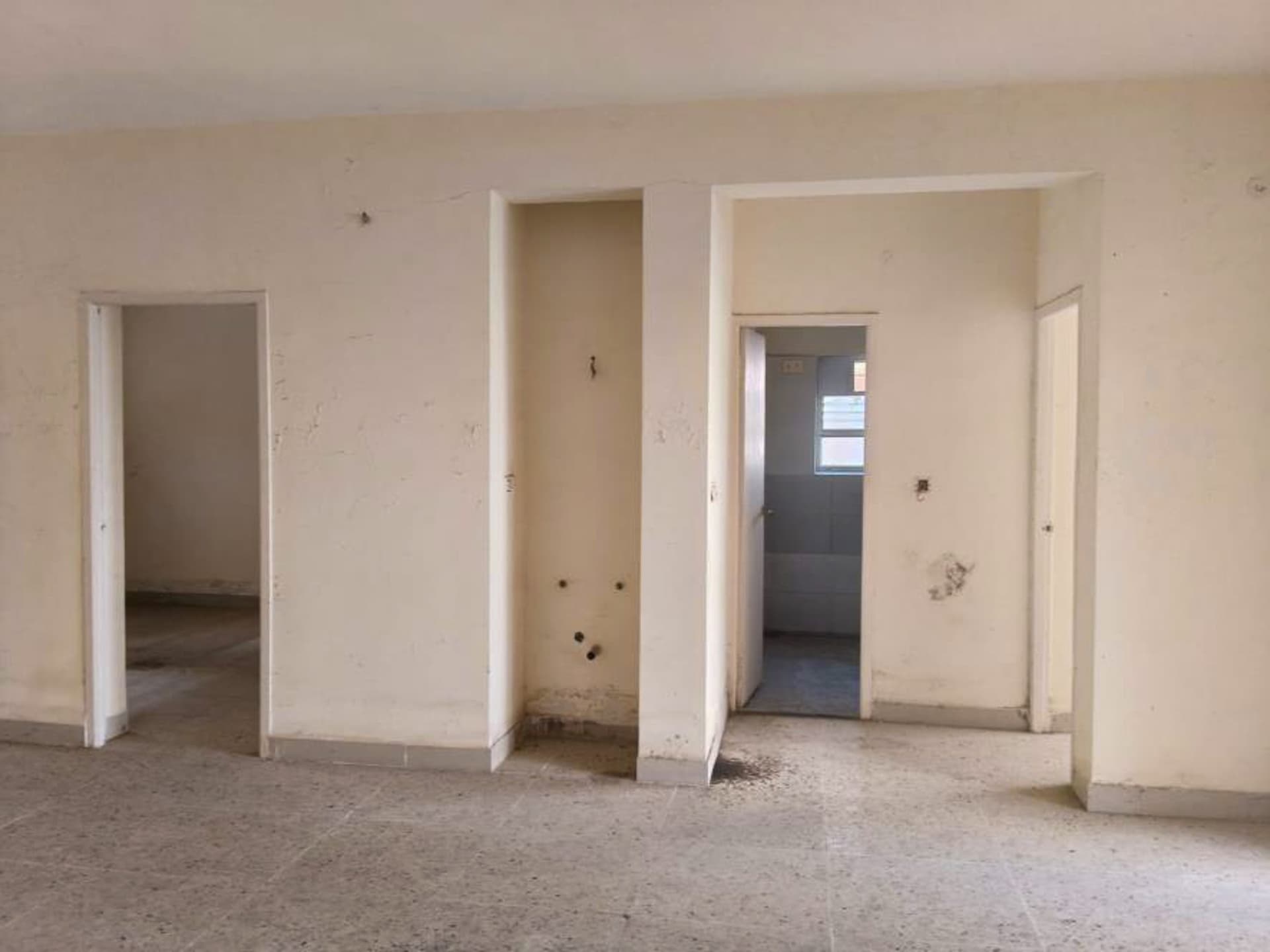 Property Photos 9