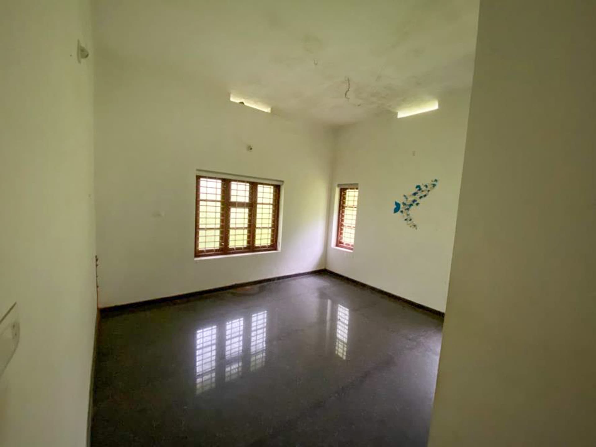 Property Photos 7