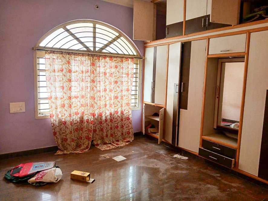 Property Photos 35