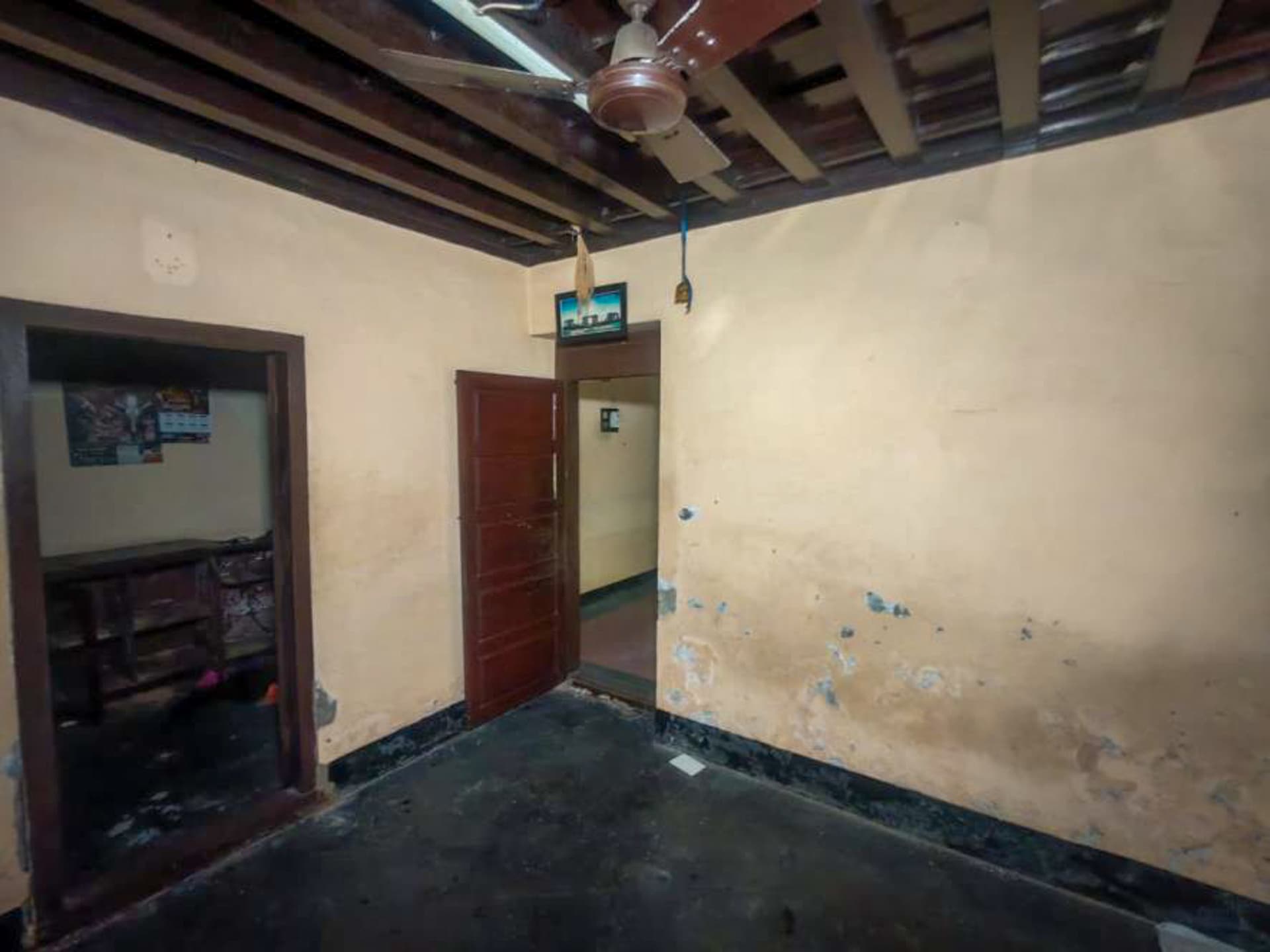 Property Photos 7