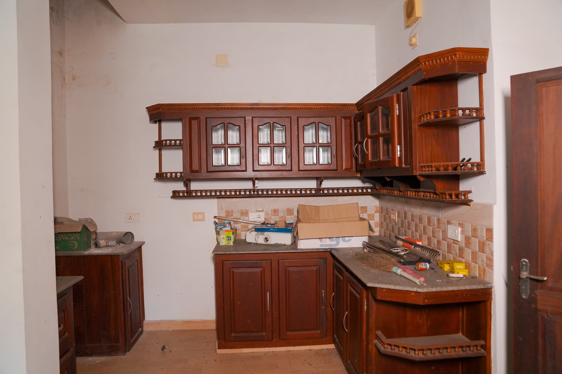 Property Photos 9