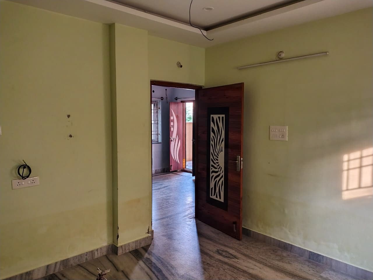 Property Photos 43