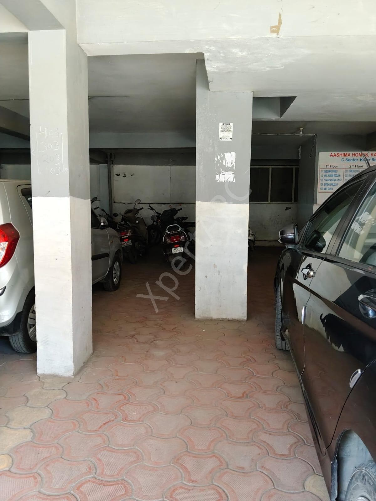 Property Photos 8