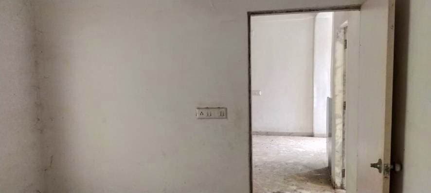Property Photos 8