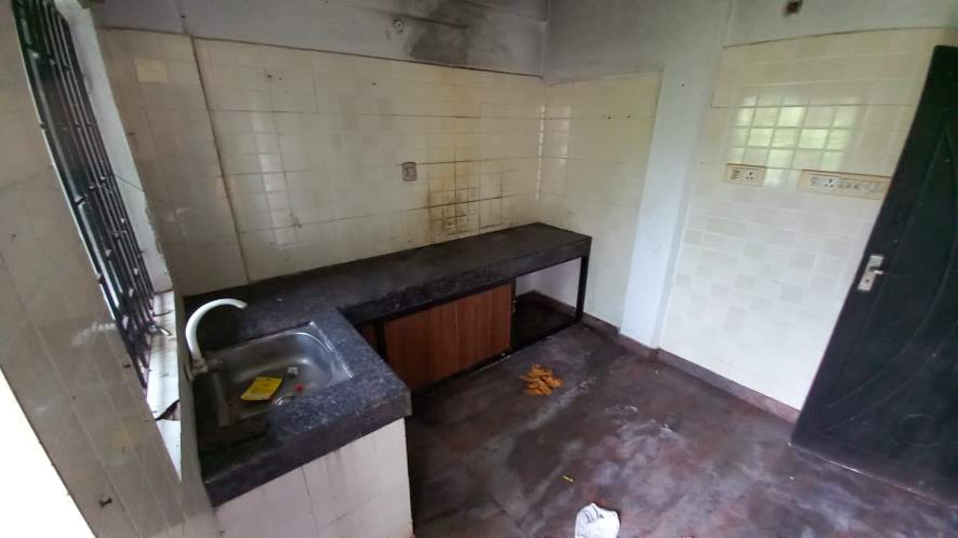 Property Photos 12
