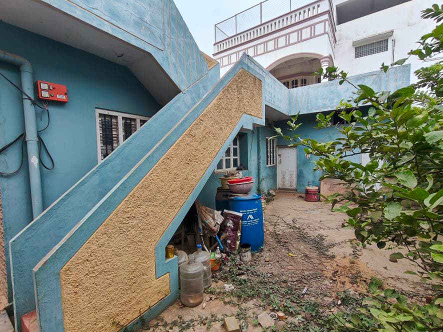 Property Photos 6
