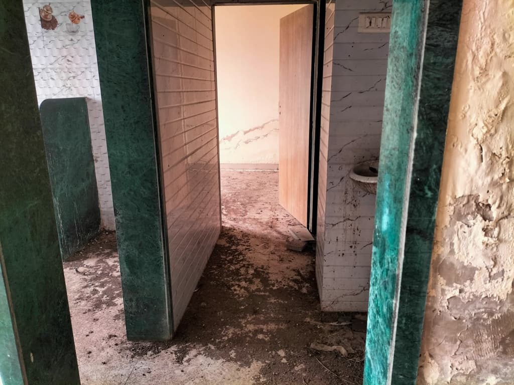 Property Photos 9