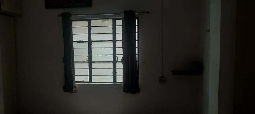 Property Photos 8