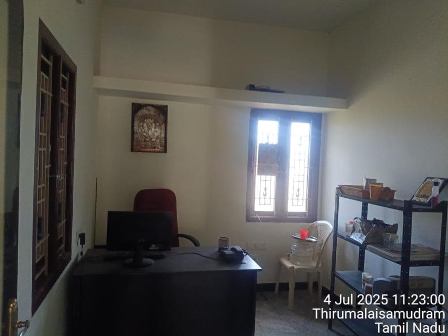 Property Photos 17