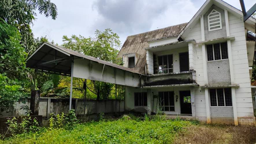 Property Photos 26