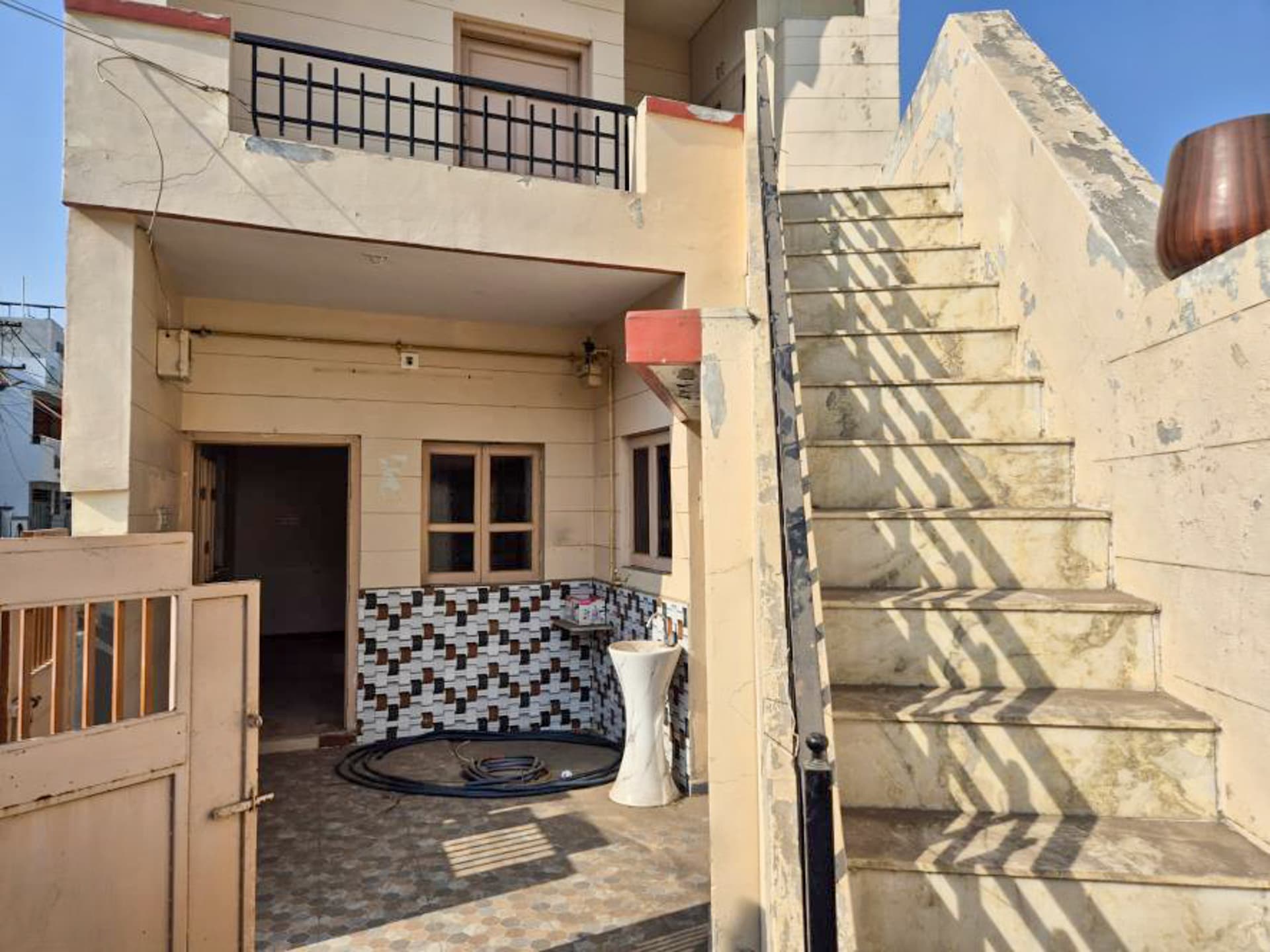 Property Photos 23
