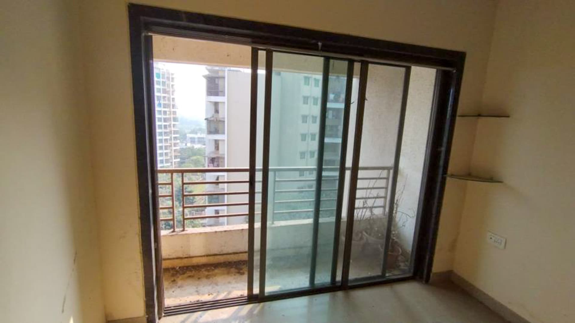 Property Photos 23