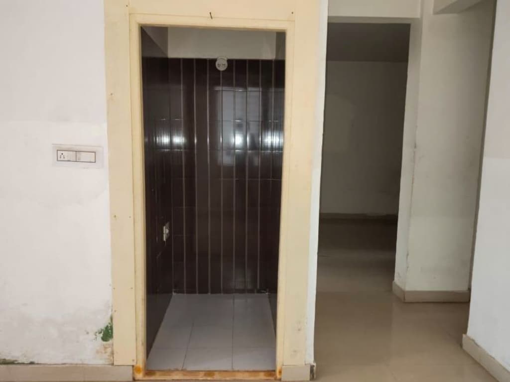 Property Photos 22