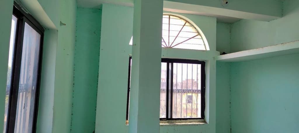 Property Photos 6