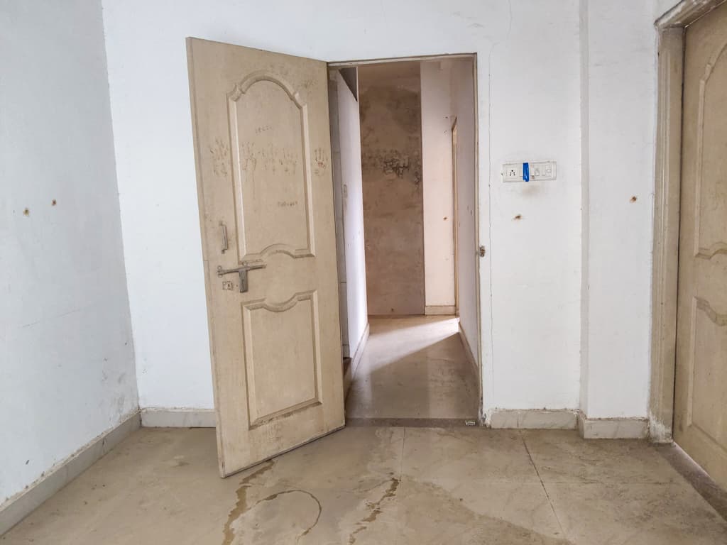 Property Photos 5