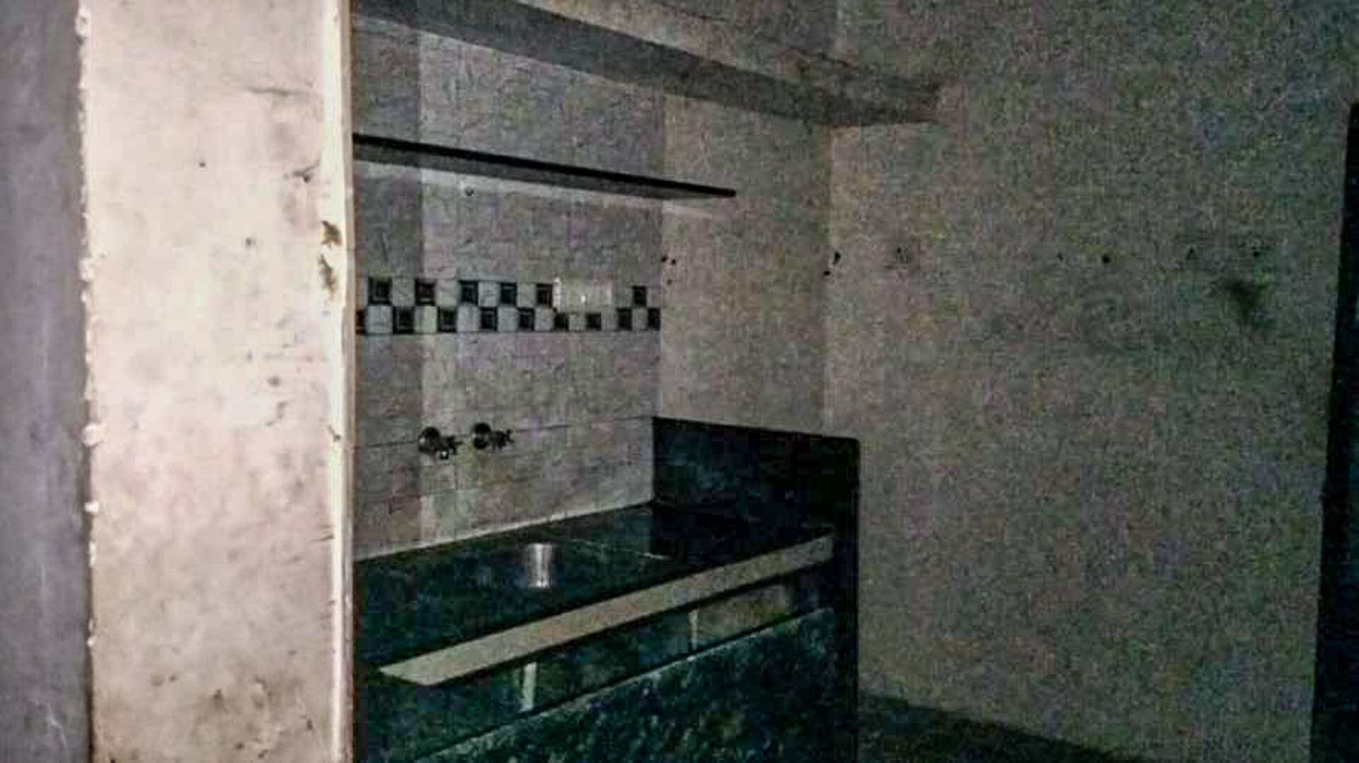 Property Photos 6
