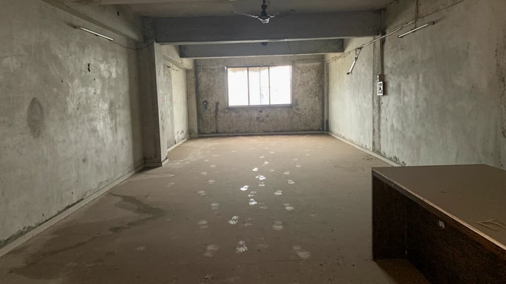 Property Photos 8