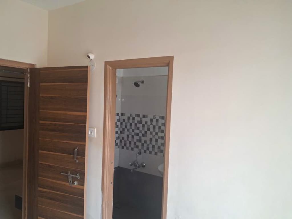 Property Photos 10