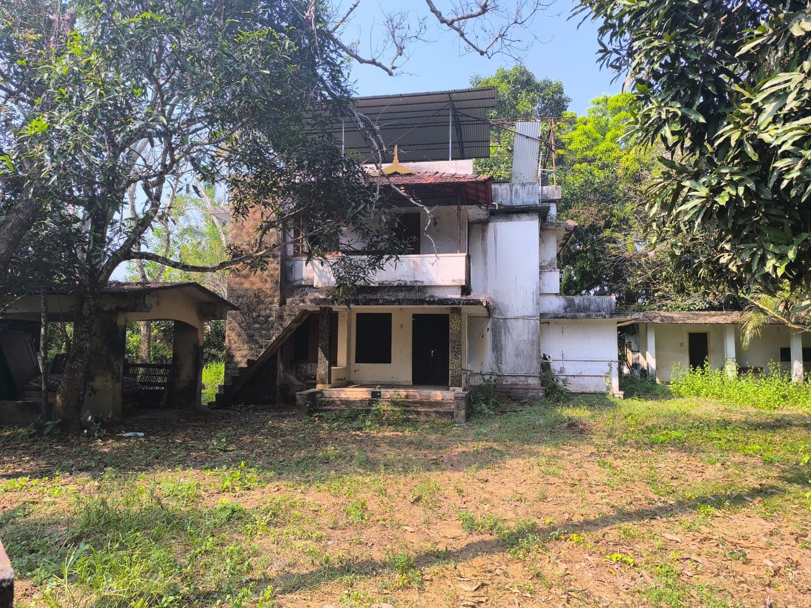 Property Photos 1