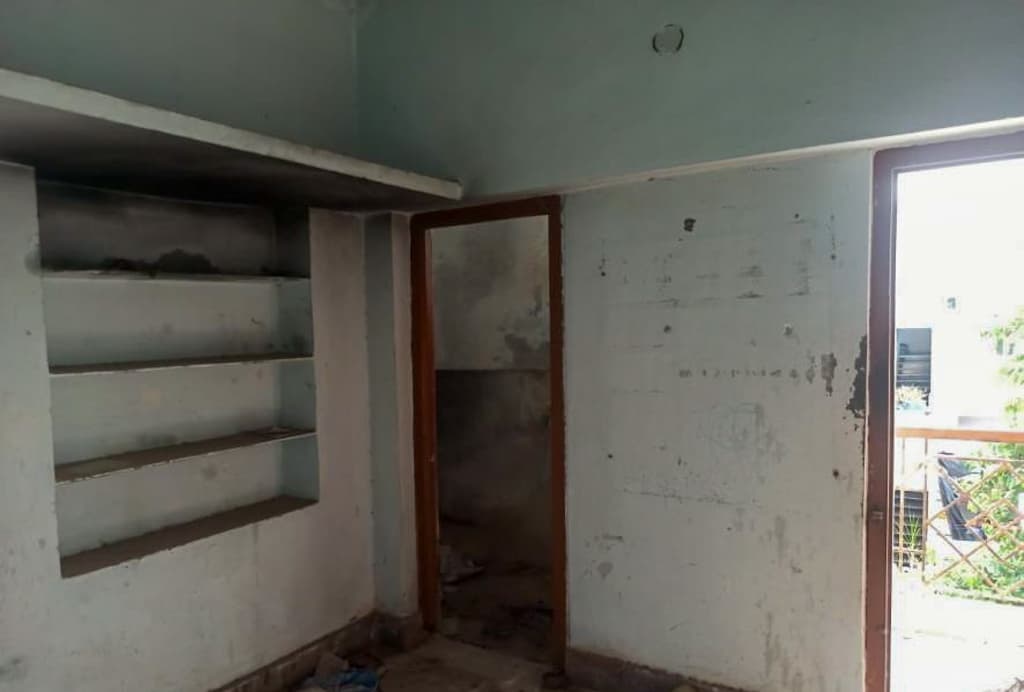 Property Photos 9