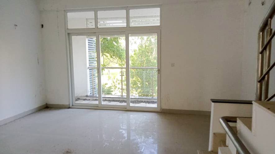Property Photos 23