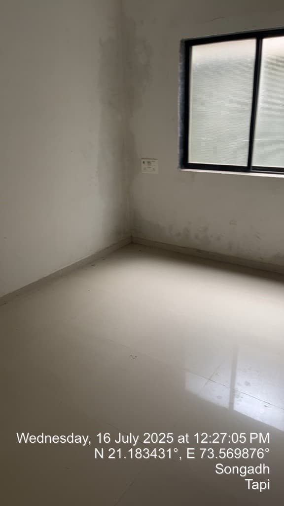 Property Photos 4