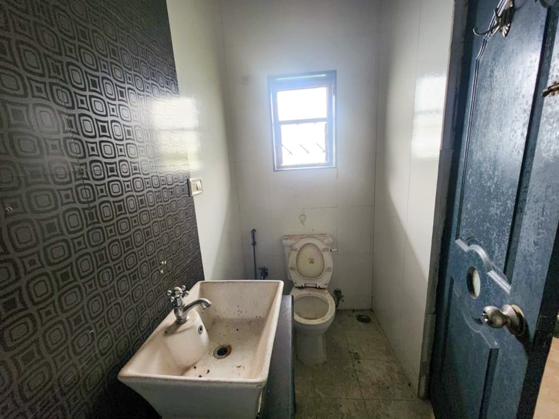 Property Photos 6