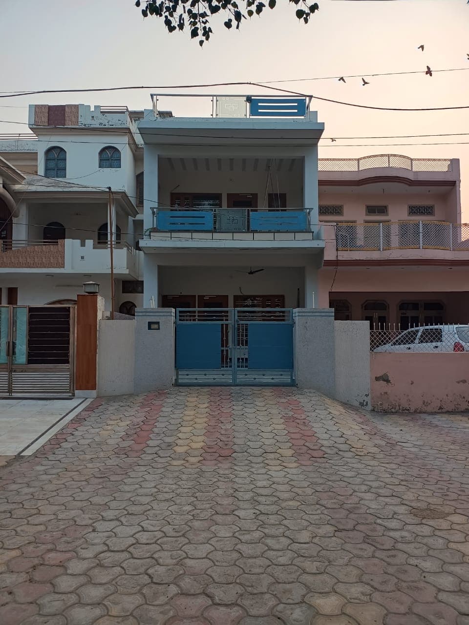 Property Photos 1