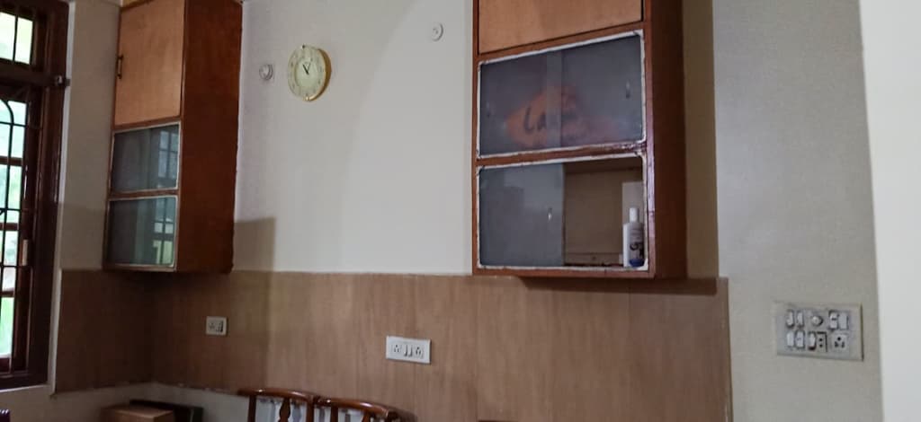 Property Photos 23