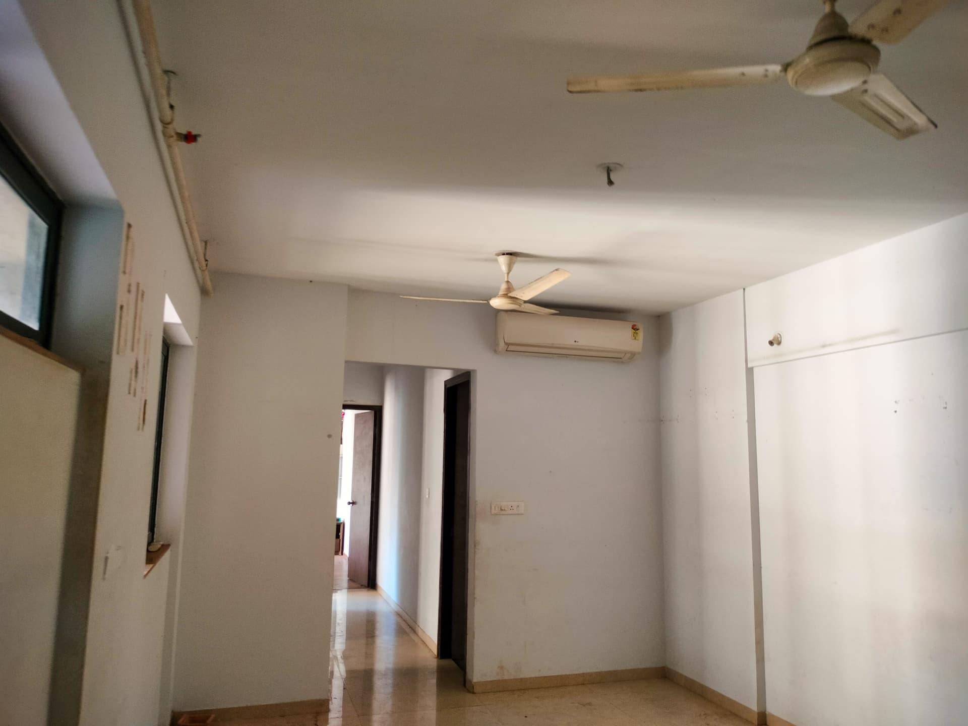 Property Photos 8