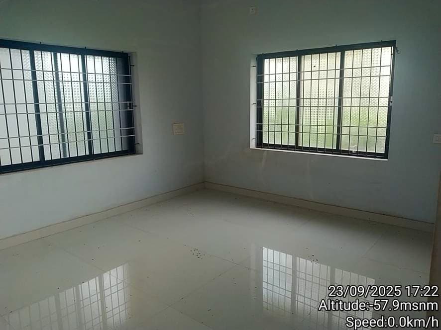 Property Photos 10