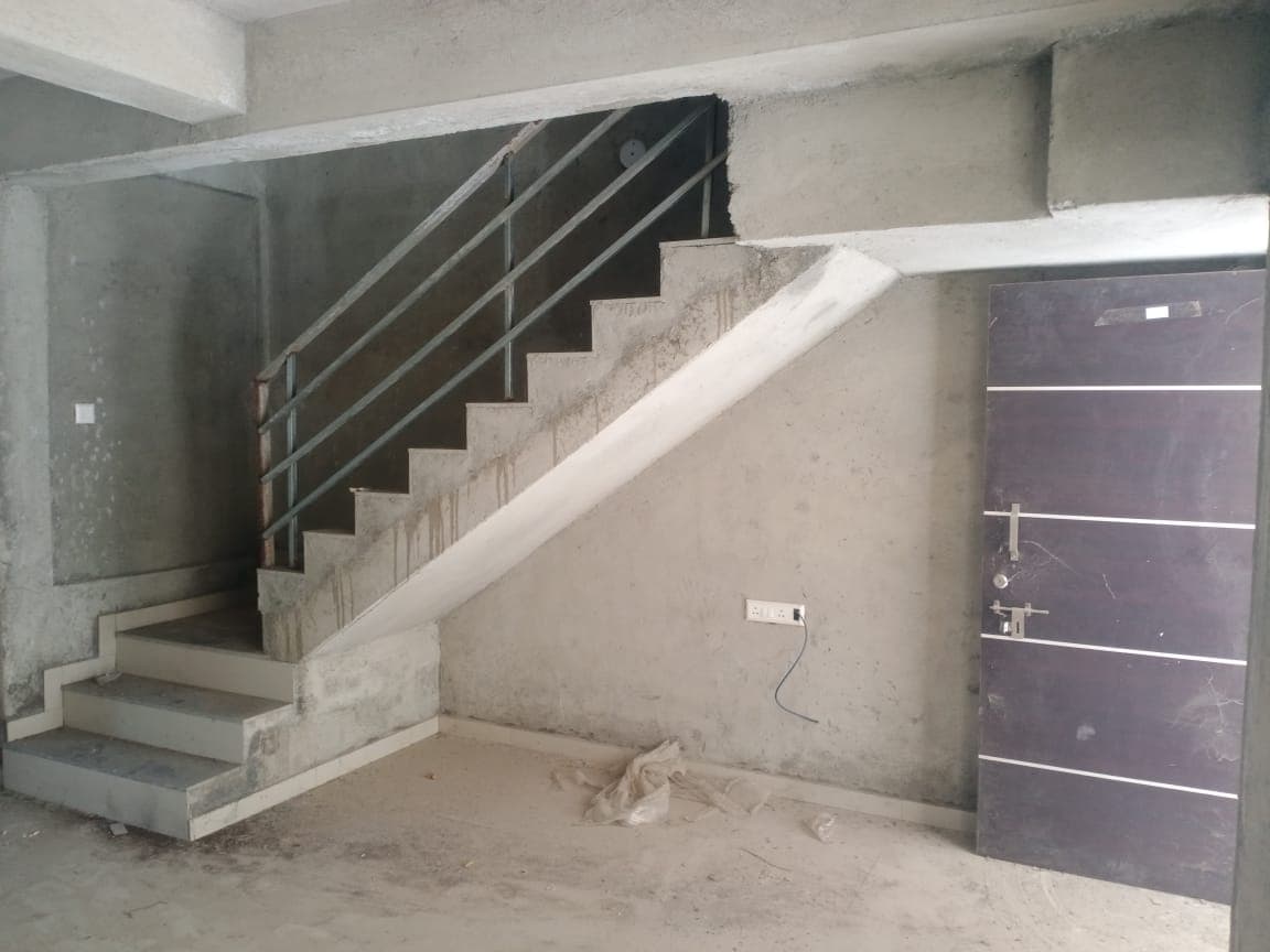 Property Photos 9