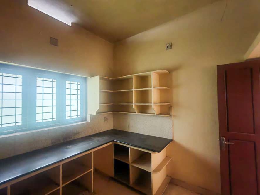 Property Photos 18